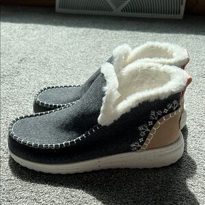 Hey Dude Denny Faux Shearling Shoes